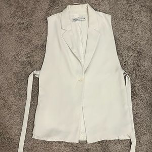 Zara White Sleeveless Blazer